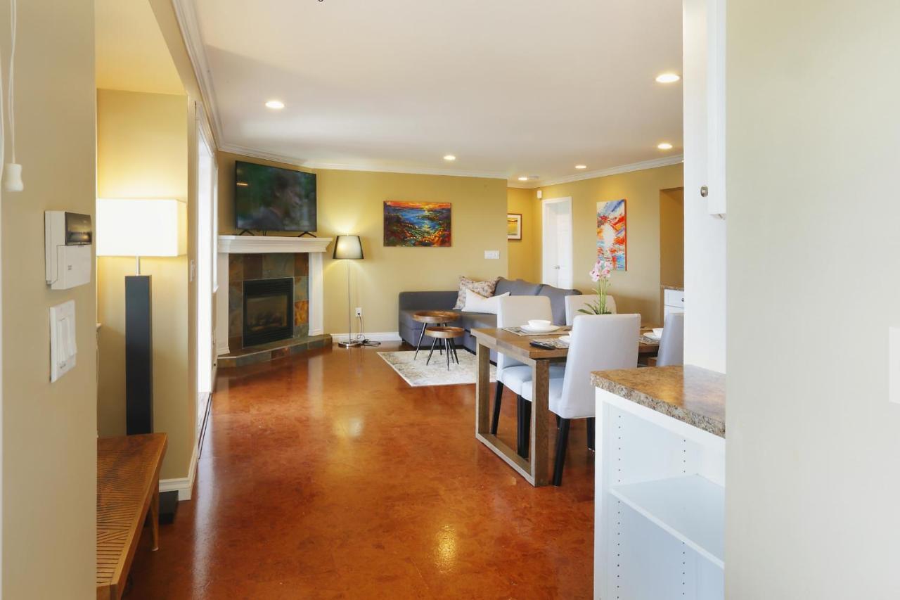 Lovely J Home -Stunning River View Cozy Two Bedroom Private Suite New Westminster Eksteriør bilde